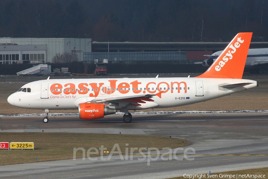 easyJet Airbus A319-111 (G-EZIS) | Photo 20125