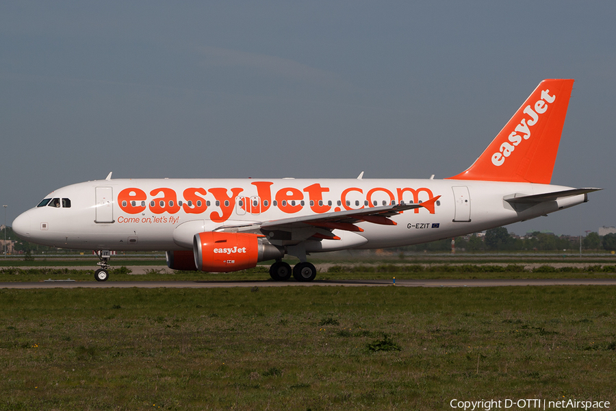 easyJet Airbus A319-111 (G-EZIT) | Photo 199587