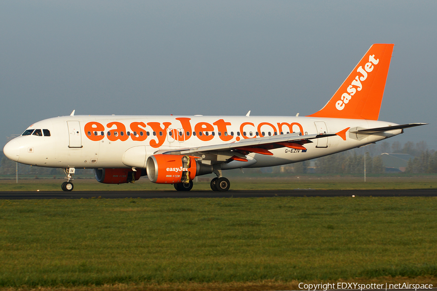 easyJet Airbus A319-111 (G-EZIV) | Photo 278207