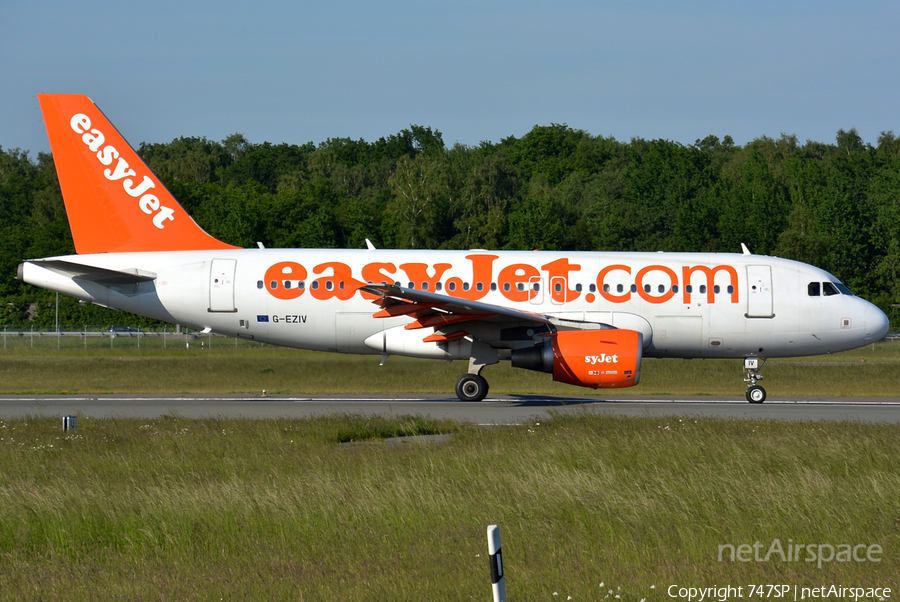 easyJet Airbus A319-111 (G-EZIV) | Photo 129894