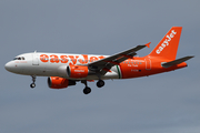 easyJet Airbus A319-111 (G-EZIW) at  London - Gatwick, United Kingdom