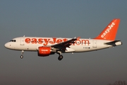 easyJet Airbus A319-111 (G-EZIX) at  Hamburg - Fuhlsbuettel (Helmut Schmidt), Germany