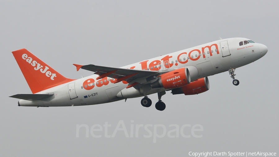 easyJet Airbus A319-111 (G-EZIY) | Photo 216324