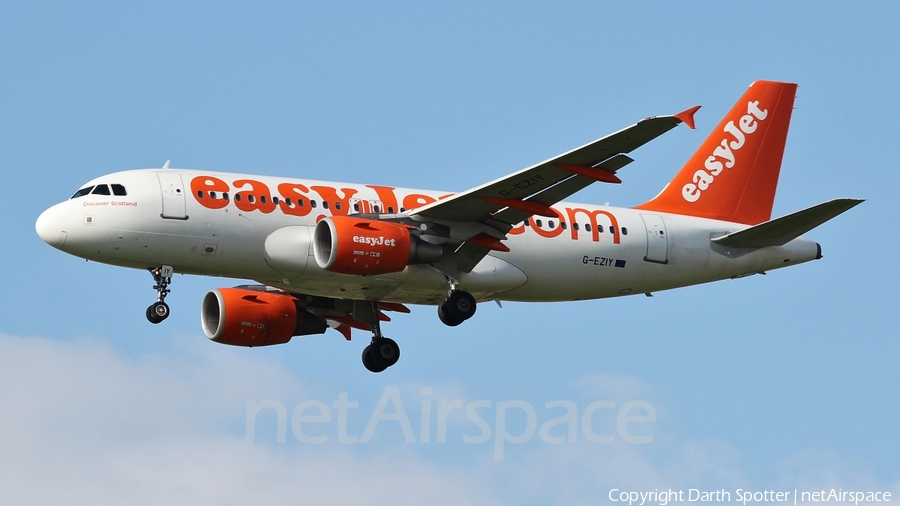 easyJet Airbus A319-111 (G-EZIY) | Photo 221765
