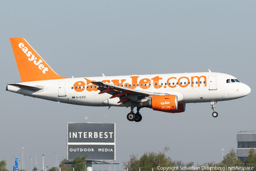 easyJet Airbus A319-111 (G-EZIZ) | Photo 316516