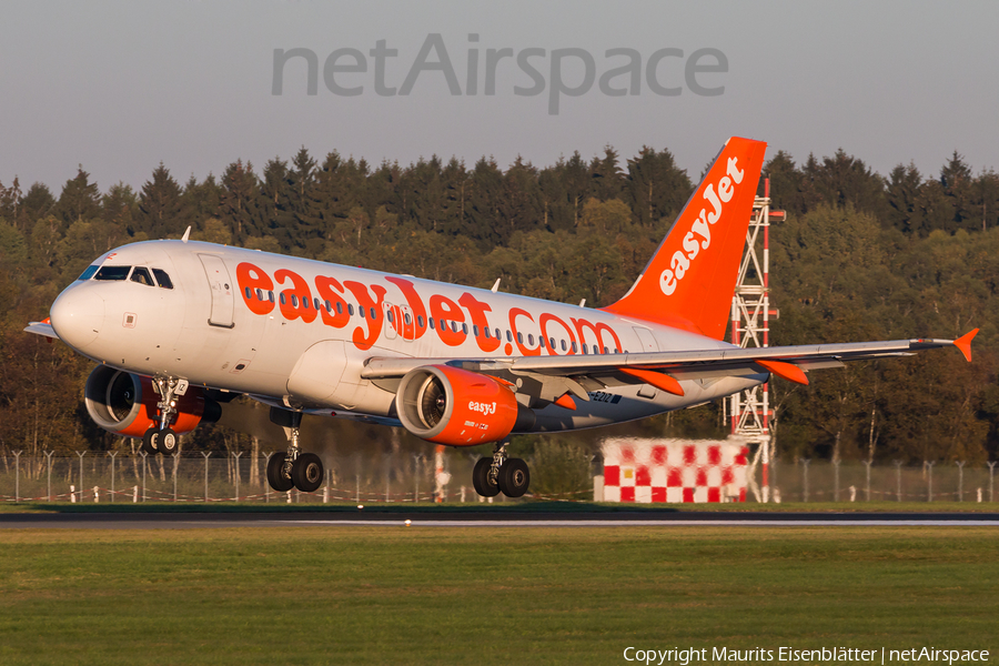 easyJet Airbus A319-111 (G-EZIZ) | Photo 88012