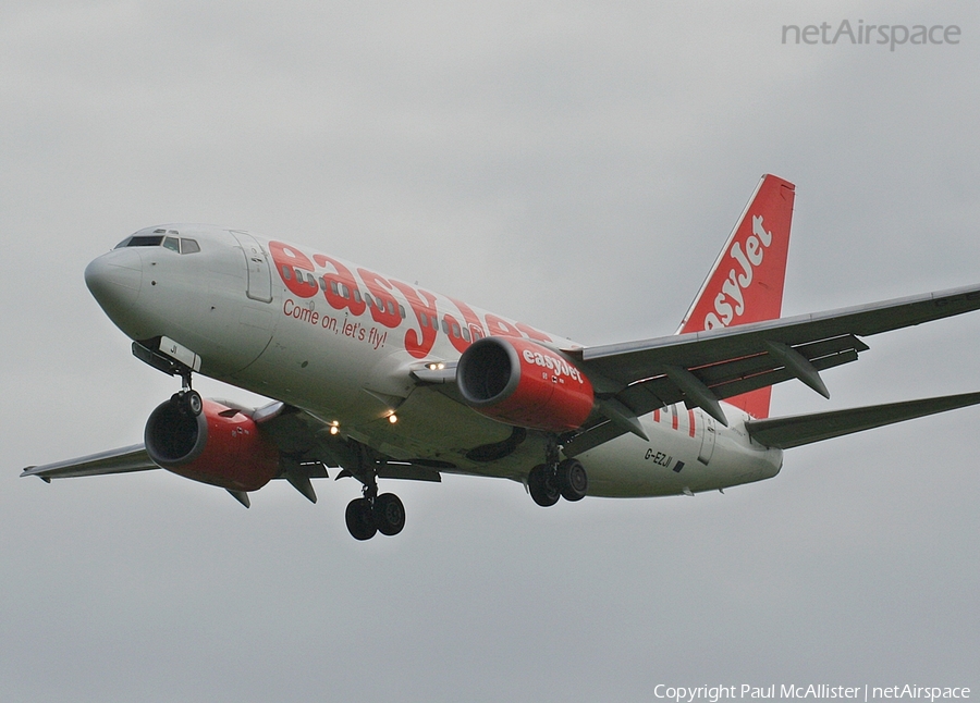 easyJet Boeing 737-73V (G-EZJI) | Photo 21249