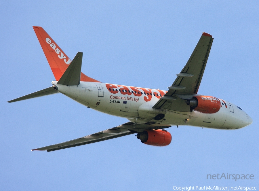 easyJet Boeing 737-73V (G-EZJW) | Photo 38006