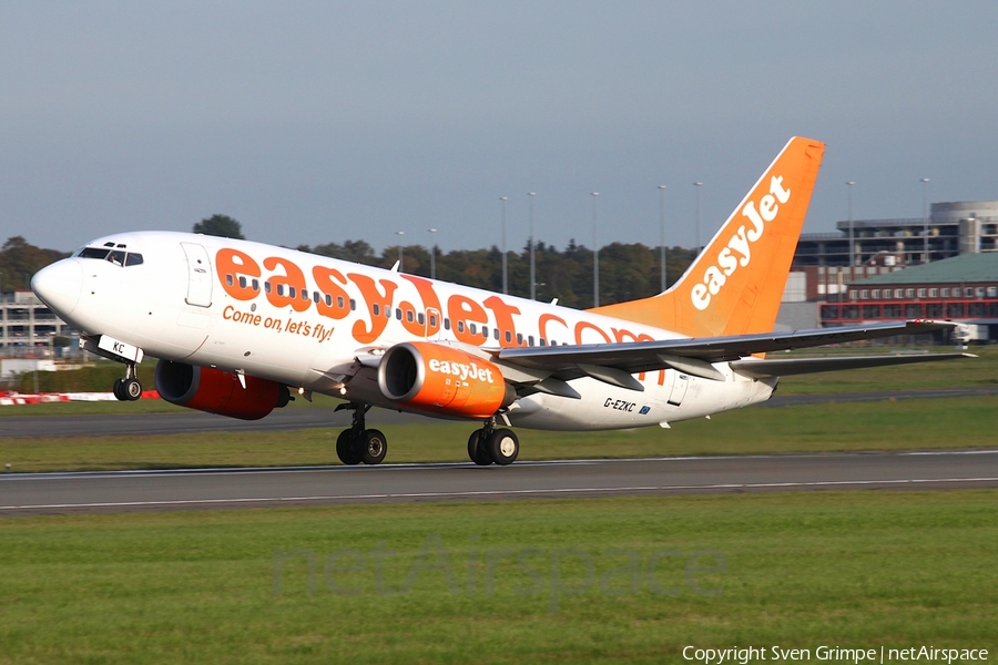 easyJet Boeing 737-73V (G-EZKC) | Photo 679635