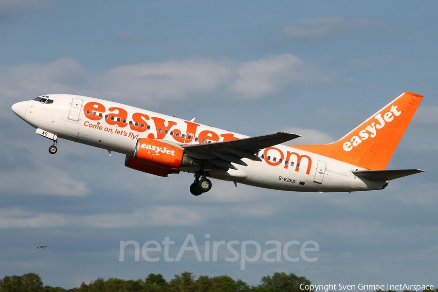 easyJet Boeing 737-73V (G-EZKD) | Photo 17510