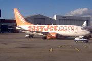 easyJet Boeing 737-73V (G-EZKE) at  London - Luton, United Kingdom