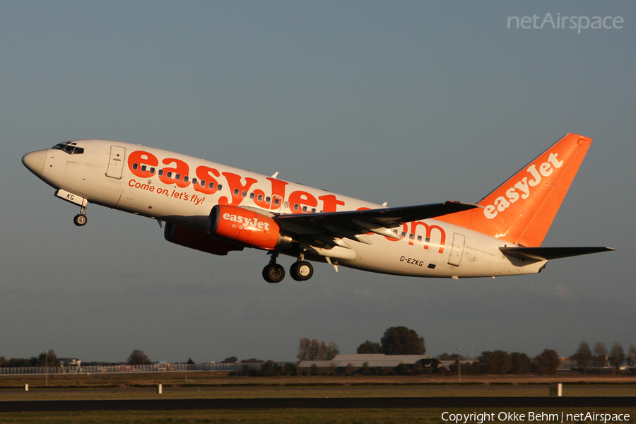 easyJet Boeing 737-73V (G-EZKG) | Photo 39457