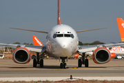 easyJet Boeing 737-73V (G-EZKG) at  Faro - International, Portugal