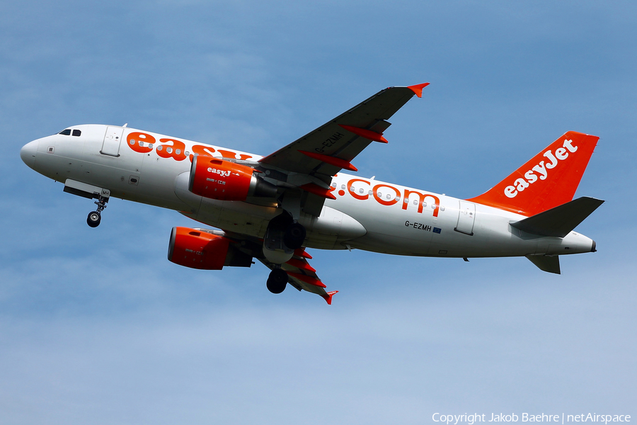 easyJet Airbus A319-111 (G-EZMH) | Photo 173402