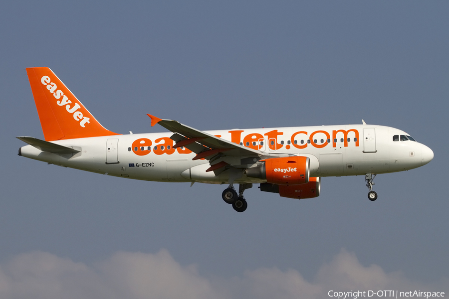 easyJet Airbus A319-111 (G-EZNC) | Photo 411325