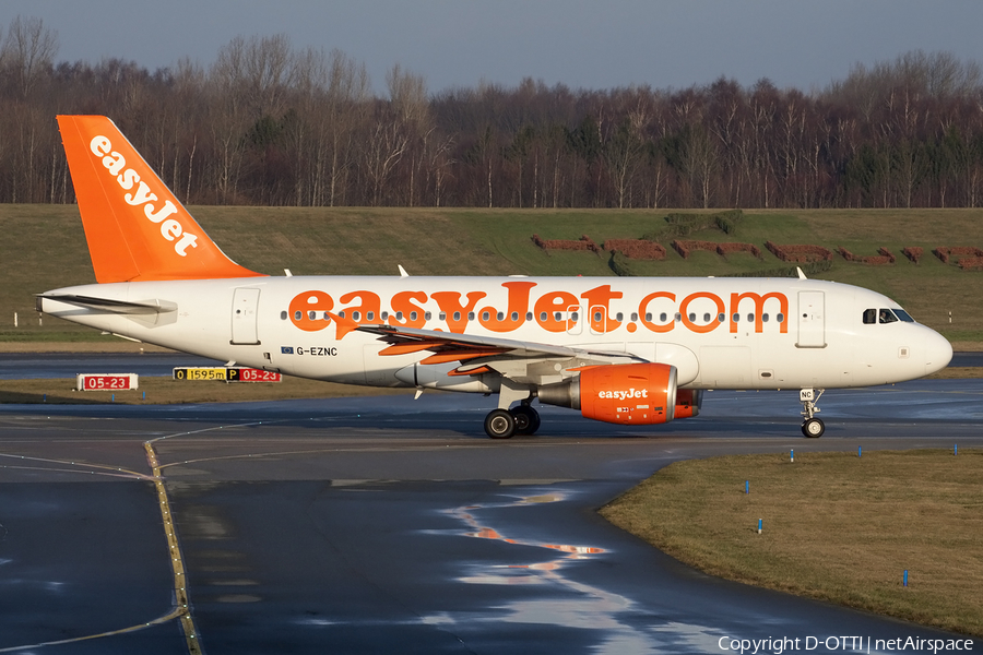 easyJet Airbus A319-111 (G-EZNC) | Photo 429015