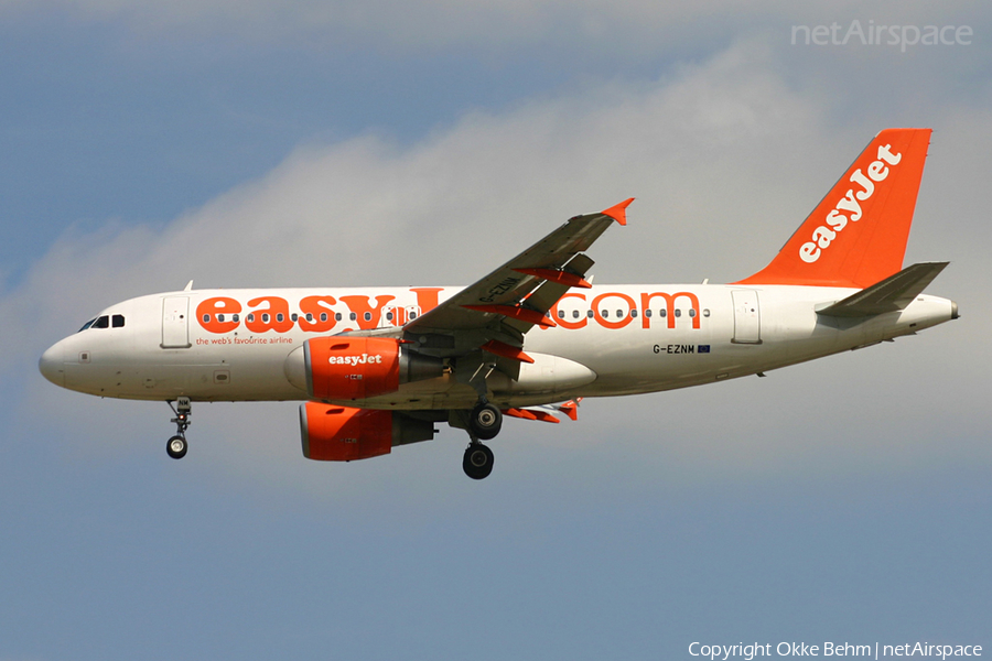 easyJet Airbus A319-111 (G-EZNM) | Photo 53318
