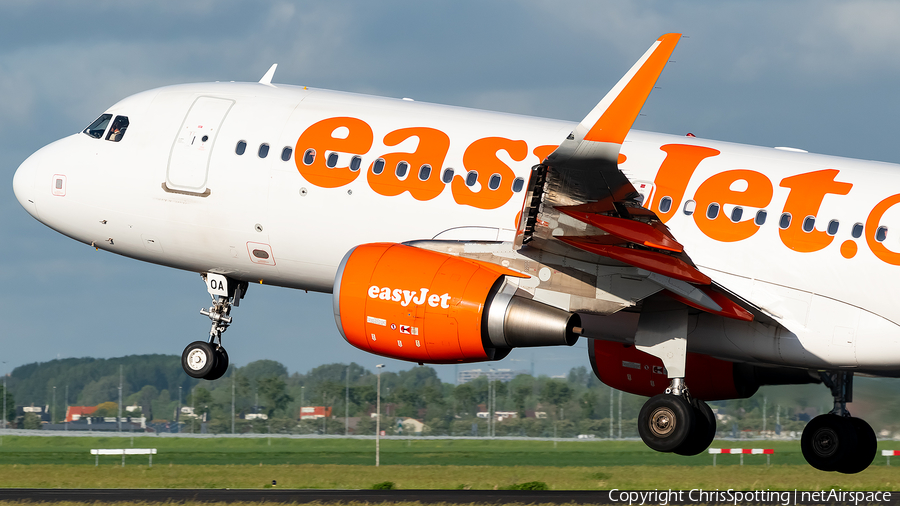 easyJet Airbus A320-214 (G-EZOA) | Photo 259558