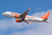easyJet Airbus A320-214 (G-EZOC) at  Palma De Mallorca - Son San Juan, Spain