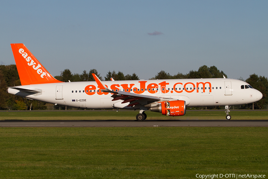 easyJet Airbus A320-214 (G-EZOE) | Photo 518185