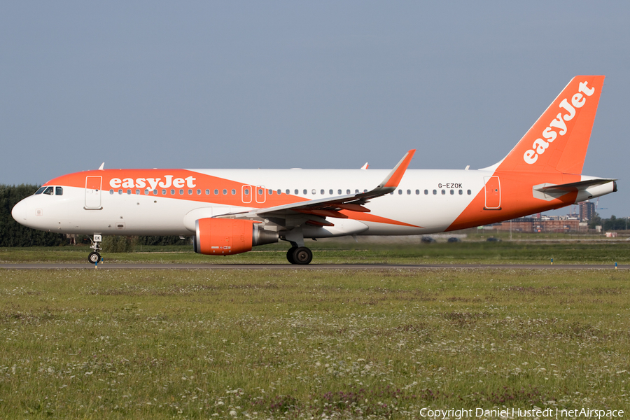 easyJet Airbus A320-214 (G-EZOK) | Photo 651115