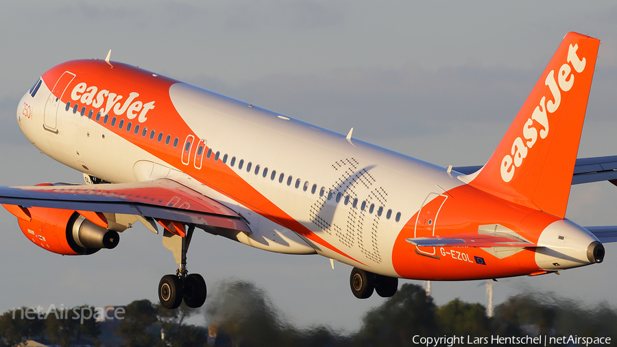 easyJet Airbus A320-214 (G-EZOL) | Photo 121341