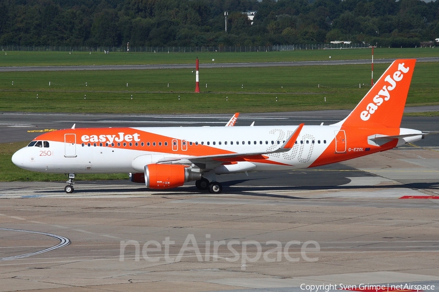 easyJet Airbus A320-214 (G-EZOL) | Photo 122637