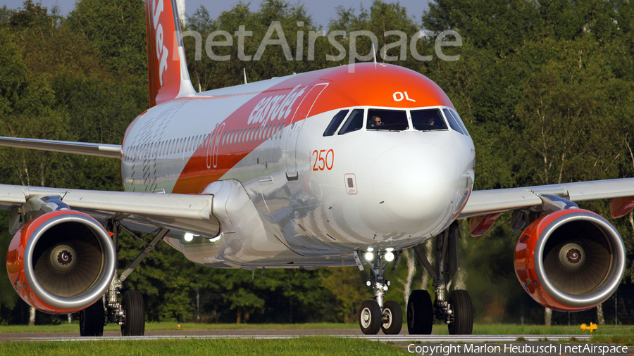 easyJet Airbus A320-214 (G-EZOL) | Photo 123518