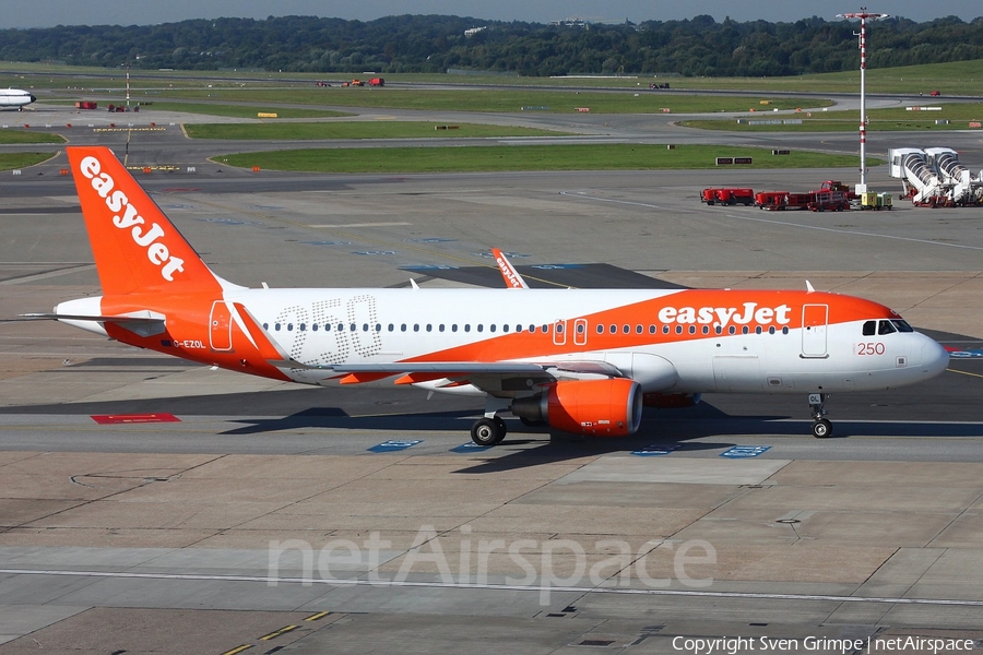 easyJet Airbus A320-214 (G-EZOL) | Photo 123554
