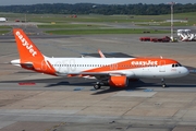 easyJet Airbus A320-214 (G-EZOL) at  Hamburg - Fuhlsbuettel (Helmut Schmidt), Germany