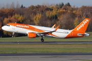 easyJet Airbus A320-214 (G-EZON) at  Hamburg - Fuhlsbuettel (Helmut Schmidt), Germany