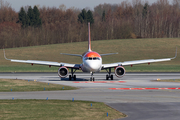 easyJet Airbus A320-214 (G-EZOO) at  Hamburg - Fuhlsbuettel (Helmut Schmidt), Germany