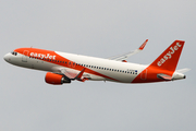 easyJet Airbus A320-214 (G-EZOP) at  Milan - Malpensa, Italy