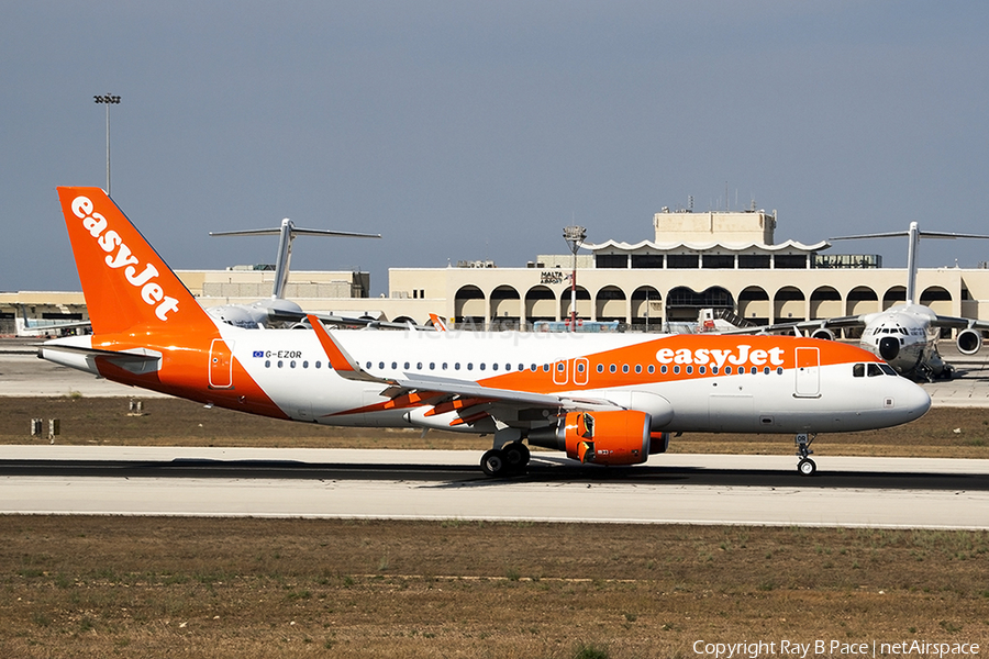 easyJet Airbus A320-214 (G-EZOR) | Photo 82819