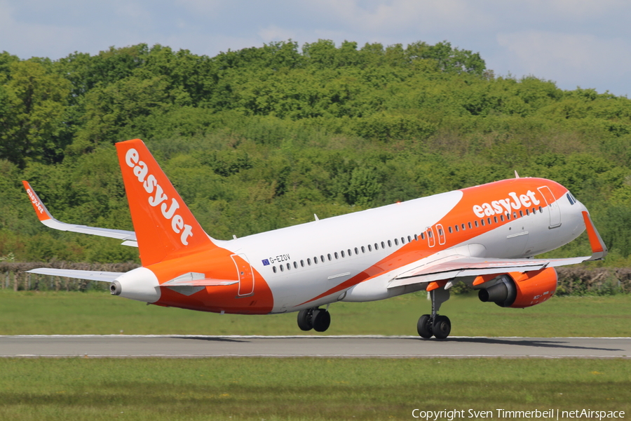 easyJet Airbus A320-214 (G-EZOV) | Photo 108513