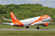 easyJet Airbus A320-214 (G-EZOV) at  Hamburg - Fuhlsbuettel (Helmut Schmidt), Germany