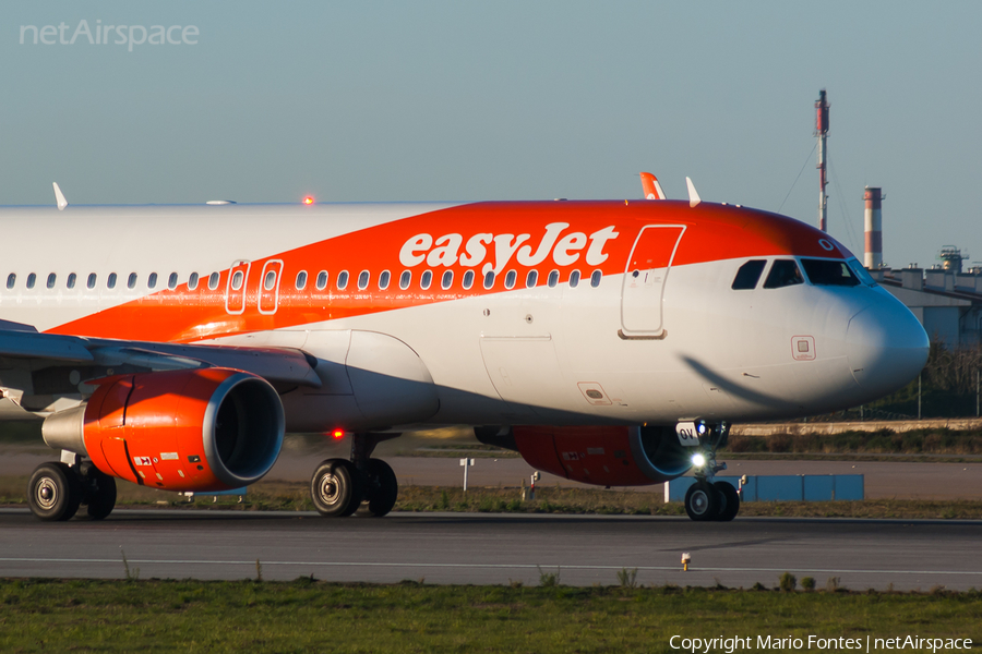 easyJet Airbus A320-214 (G-EZOV) | Photo 202213