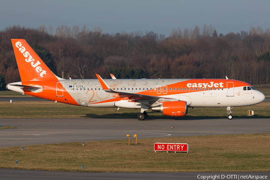 easyJet Airbus A320-214 (G-EZOX) | Photo 136673