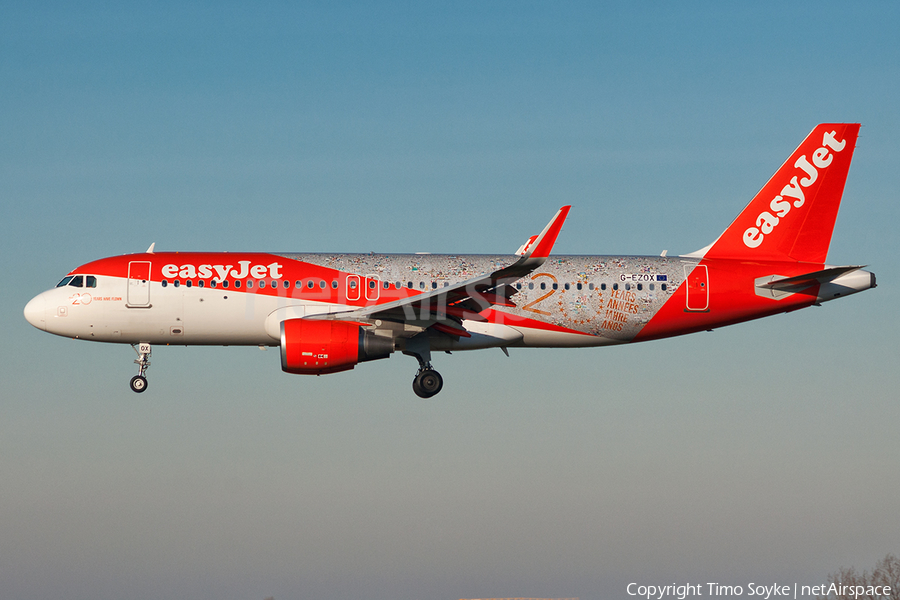 easyJet Airbus A320-214 (G-EZOX) | Photo 137103