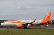 easyJet Airbus A320-214 (G-EZOX) at  London - Luton, United Kingdom