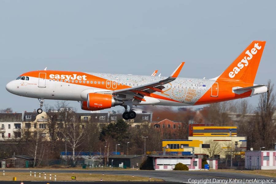 easyJet Airbus A320-214 (G-EZOX) | Photo 232494