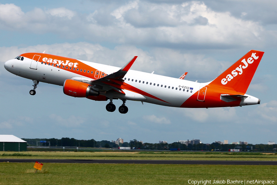 easyJet Airbus A320-214 (G-EZOZ) | Photo 173397