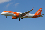 easyJet Airbus A320-214 (G-EZPA) at  Amsterdam - Schiphol, Netherlands