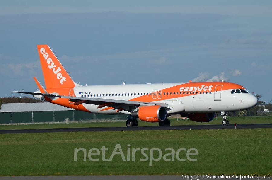 easyJet Airbus A320-214 (G-EZPB) | Photo 165474