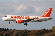 easyJet Airbus A319-111 (G-EZPG) at  Hamburg - Fuhlsbuettel (Helmut Schmidt), Germany