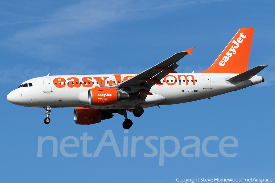 easyJet Airbus A319-111 (G-EZPG) | Photo 153808
