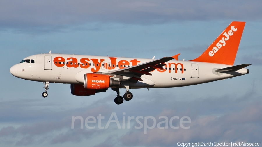 easyJet Airbus A319-111 (G-EZPG) | Photo 214008