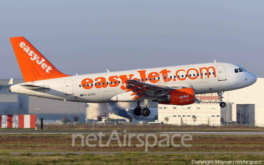 easyJet Airbus A319-111 (G-EZPG) | Photo 306249