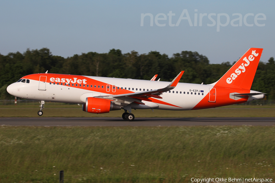 easyJet Airbus A320-214 (G-EZPJ) | Photo 165904