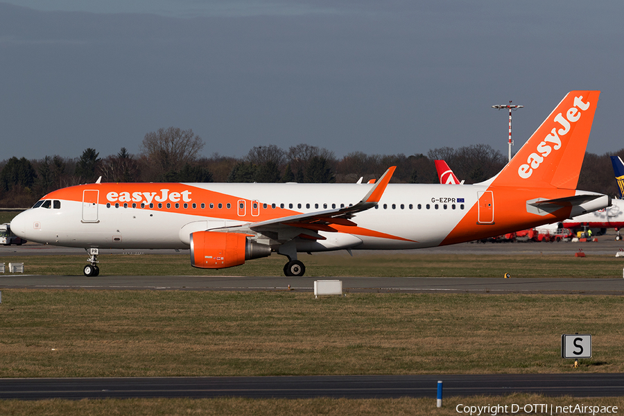 easyJet Airbus A320-214 (G-EZPR) | Photo 150300